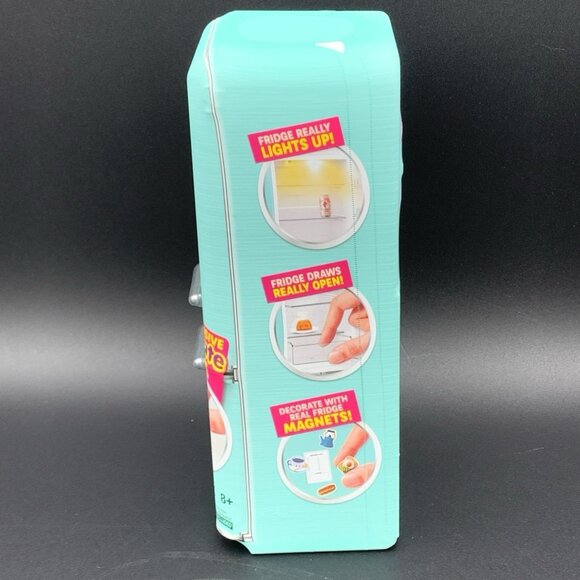 ZURU Mini Brands Fill the Fridge Playset - Fridge + 3 S1 Balls Capsules Bundle - Picture 5 of 5